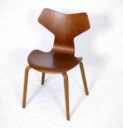 Arne Jacobsen Set of Four Arne Jacobsen Grand Prix Chairs - 178382