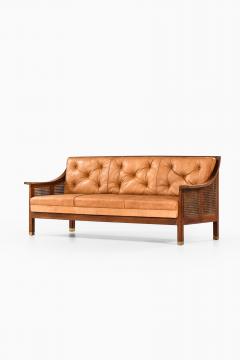 Arne Jacobsen Sofa Produced by Cabinetmaker Otto Meyer - 2009374