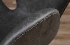 Arne Jacobsen Vintage Arne Jacobsen Grey Leather Swan Chair for Fritz Hansen - 3607696