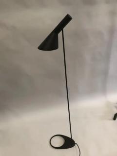 Arne Jacobsen Vintage Scandinavian Modern AJ Floor Lamp by Arne Jacobsen for Louis Poulsen - 4111378