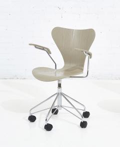 Arne Jacobson Ant Arm Chair - 2137523