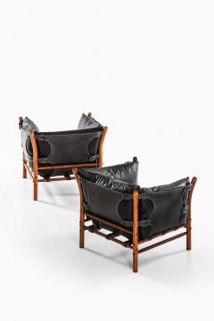 Arne Norell Pair of Mid Century Easy Chairs in Beech Brass Leather by Arne Norell 1960s - 4758953