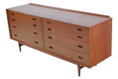 Arne Vodder Scandinavian Modern Eight Drawer Teak Dresser Designed by Arne Vodder - 4124929