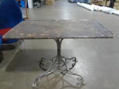 Arras Foundry 19th Century French Iron Garden Table By Arras - 3667751