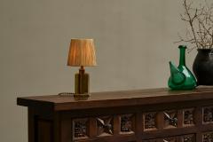 Art Deco Accent Table Lamp in Patinated Brass with Raffia Shade 1940s - 4394958
