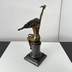 Art Deco Bronze Sculpture Woman with dove by A Gennarelli Paris circa 1925 - 4163678