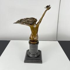 Art Deco Bronze Sculpture Woman with dove by A Gennarelli Paris circa 1925 - 4163680