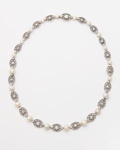 Art Deco Pearl and Diamond Necklace in Platinum - 191691