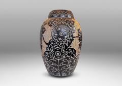 Art Deco Vase - 4598961