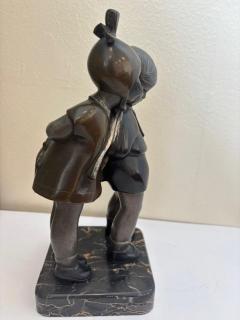 Art Deco bronze figure of boy and girl - 4655677
