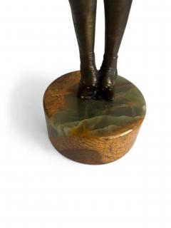 Art Deco bronze goalie soccer player standing on a round green onyx base - 4669608