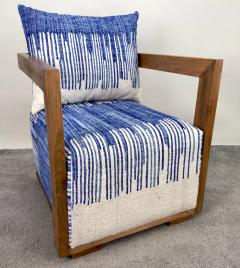 Art Deco style Walnut Lounge Chair with Blue White Boucle Fabric - 3678624