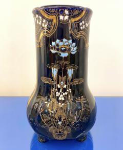 Art Nouveau French Antique Ceramic Vase in Blue Majolica with White Gold Flowers - 3381351