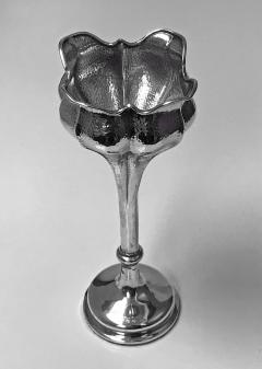 Art Nouveau hammered Silver Flower Vase Birmingham 1902 Henry Matthews - 1061072