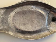 Arthur Court PAIR OF ARTHUR COURT ALUMINUM FISH TRAYS WITH GREEN ADVENTURINE CABOCHON EYE - 4403869