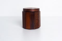 Arthur Espenet Carpenter Studio Craft Solid Rosewood Lidded Box in the Style of Arthur Espenet Carpenter - 4240865
