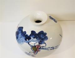 Artisan Porcelain - 4747372