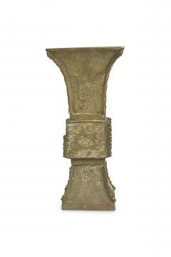 Asian Chinese style Metal Vase - 4675110