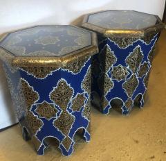 Atlas Showroom Pair of Moroccan Silver Metal Brass Inlaid Side Tables in Blue Majorelle - 1018648