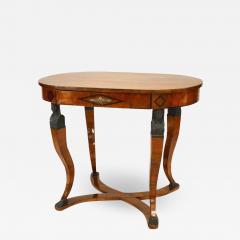 Austrian Biedermeier Walnut Oval Center Table - 1428257