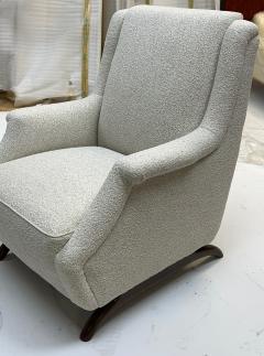 Awesome comfy pair of lounge chairs with rare horn shaped legs - 2410018