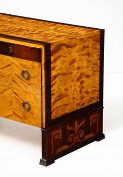 Axel B ck A Swedish Grace Chest of Drawers Axel B ck for Eksj M belfabrik Circa 1940 - 3381495