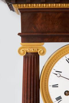 B L Petit Rue St Honor LARGE FRENCH EMPIRE FLAME MAHOGANY EIGHT DAY PORTICO CLOCK Circa 1810 - 697389