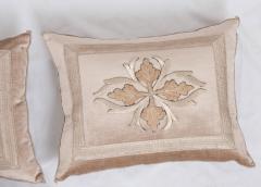 B VIZ DESIGN ANTIQUE TEXTILE PILLOWS - 947727