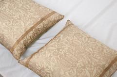 B VIZ DESIGN ANTIQUE TEXTILE PILLOWS - 947757