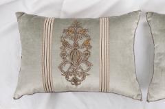 B VIZ DESIGN ANTIQUE TEXTILE PILLOWS - 947778