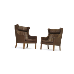 B rge Mogensen Borge Mogensen Model 2204 Highback Brown Leather lounge Chairs with Ottoman - 858255