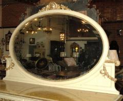 Banquette and Credenza - 4538158