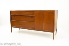 Barney Flagg for Drexel Mid Century Parallel Lowboy Dresser - 1872417