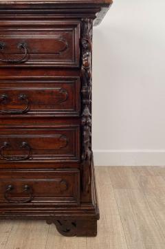 Baroque Chest of Drawers Spain circa 1700 - 2852746