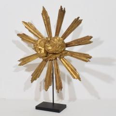 Baroque Style Giltwood Sunburst with Angelheads Italy Circa 1880 1900 - 4485905