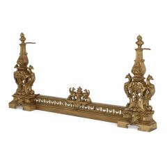 Baroque style pierced brass hearth fender - 2269478