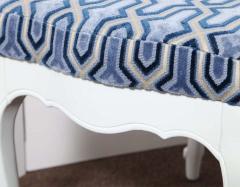 Beautiful French Style White Lacquered Bench - 1800689