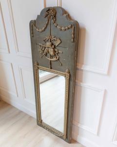 Beautiful Louis XVI period trumeau in grey green painted wood - 4699078