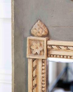 Beautiful Louis XVI period trumeau in grey green painted wood - 4699094