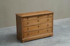 Beautiful Provincial Vernacular Chest of Drawers in Solid Oak 19th Century - 4582230