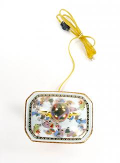 Beautiful Satsuma Style Decorations Elegant Gilt Gold Detailing Porcelain Lamp - 4085914
