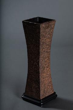 Beautifully formed Iron Vase - 3960158