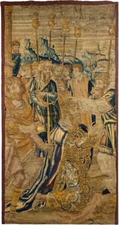 Belgian 17th Century Woven Tapestry of Kneeling King - 4250432