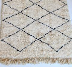 Beni Ourain Beni Ourain Moroccan Tribal Atlas Mountains Cream and Black Rug - 1461827
