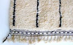 Beni Ourain Beni Ourain Moroccan Tribal Rug Cream and Black Touch of Pink - 1472071