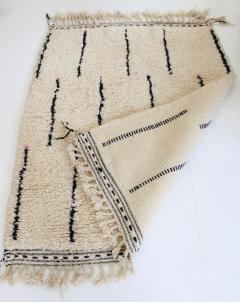 Beni Ourain Beni Ourain Moroccan Tribal Rug Cream and Black Touch of Pink - 1472077