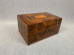 Biedermeier Box Walnut Roots Veneer with Inlays South Germany circa 1820 - 1781309