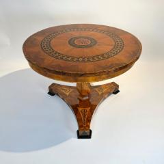 Biedermeier Center Table Walnut Veneer Maple Inlays Germany circa 1830 - 3761596