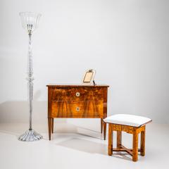 Biedermeier Chest of Drawers in Walnut circa 1820 - 4702559