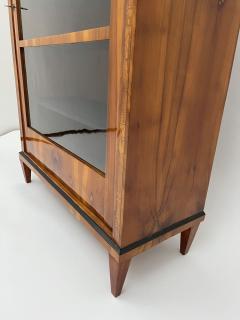 Biedermeier Display Cabinet Cherry Veneer Ash Burl Austria circa 1820 - 3698338